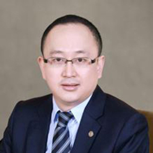 周强